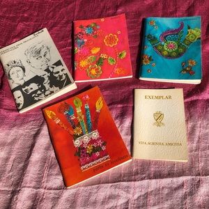 1970’s Exemplar: Beta Sigma Phi pocket handbook +